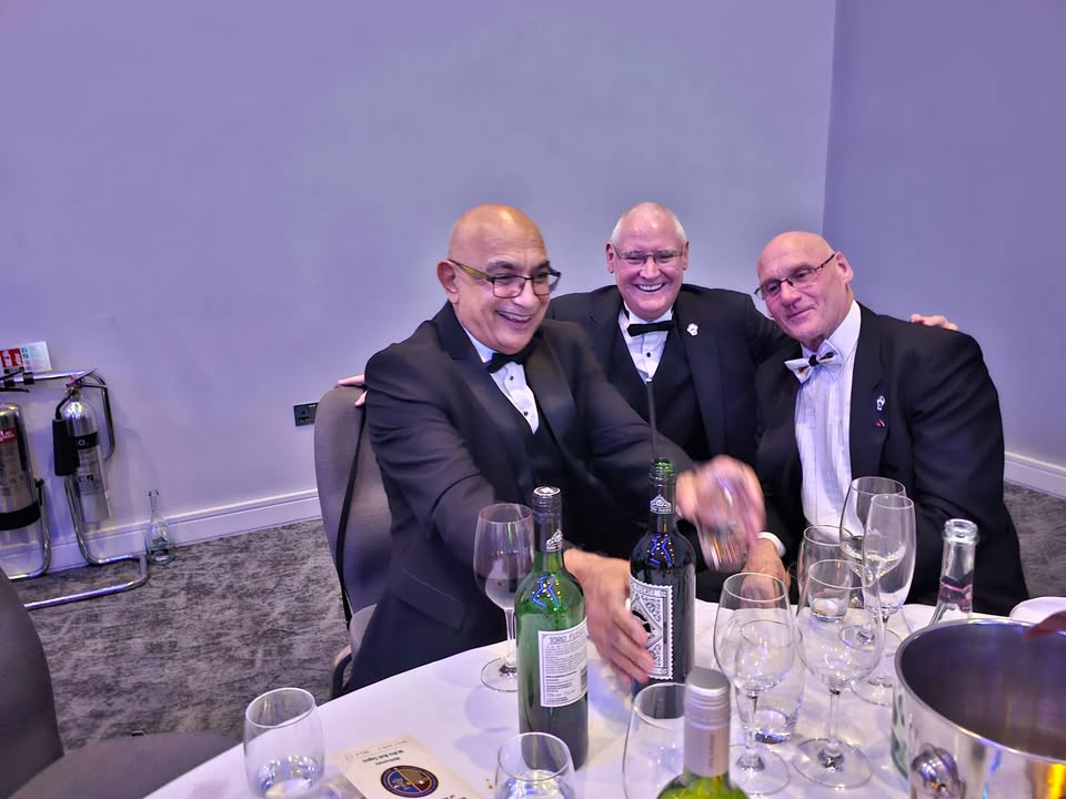 Cheshire support Warwickshires Sesquicentenary – photo 4 of 12