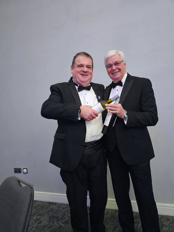 Cheshire support Warwickshires Sesquicentenary – photo 8 of 12